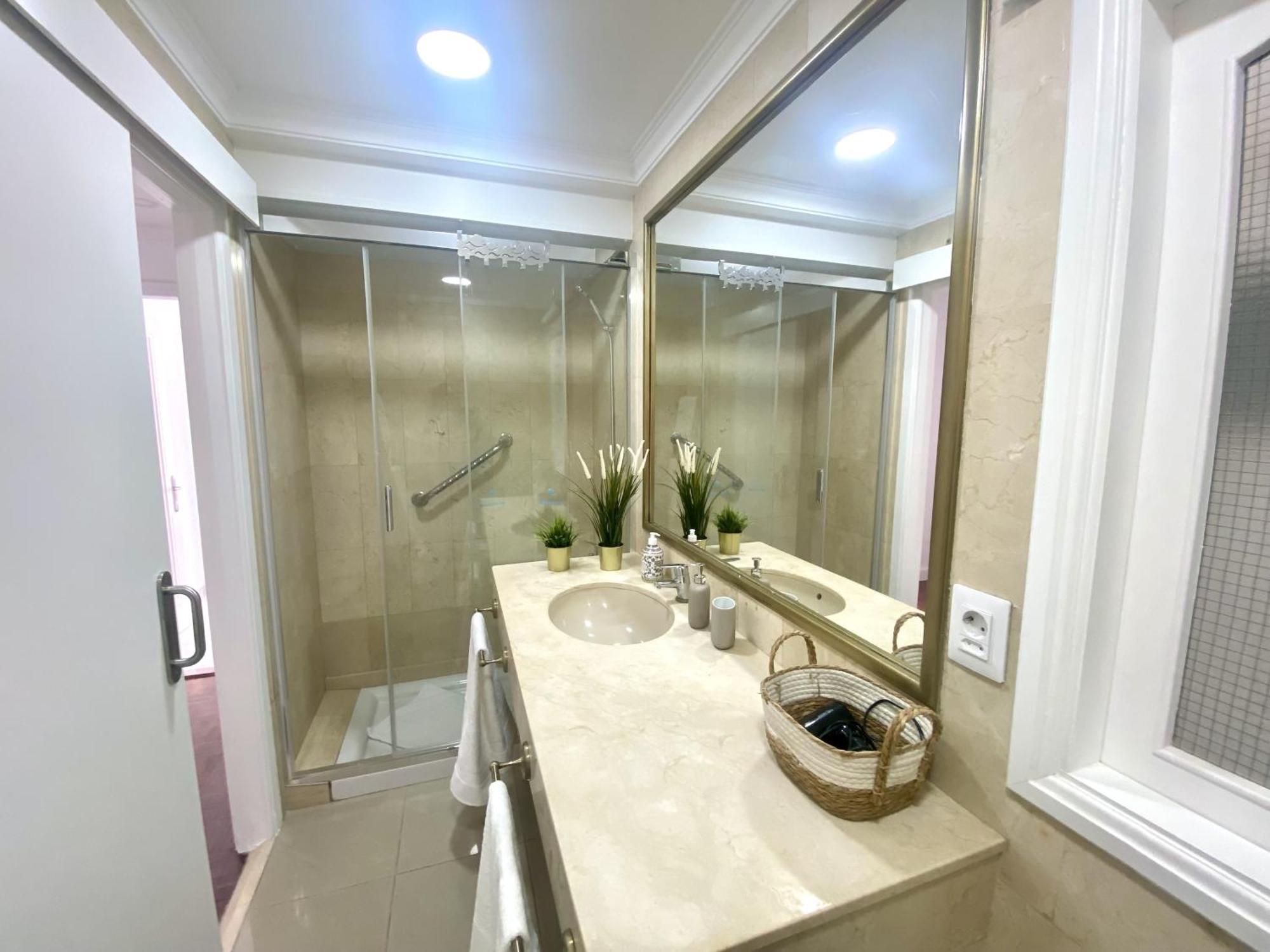 Vivienda Elada Apartment *